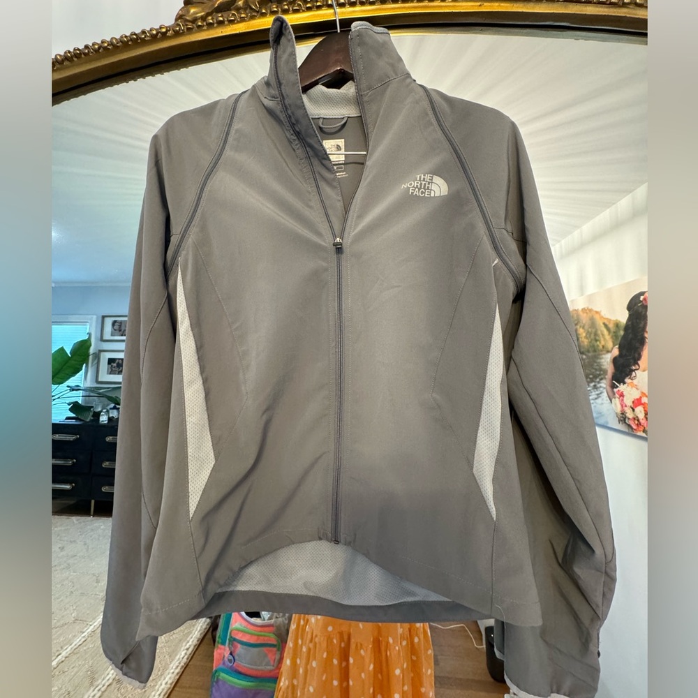 Men's North Face Flight Series Convertible Gray Jacket Men's small